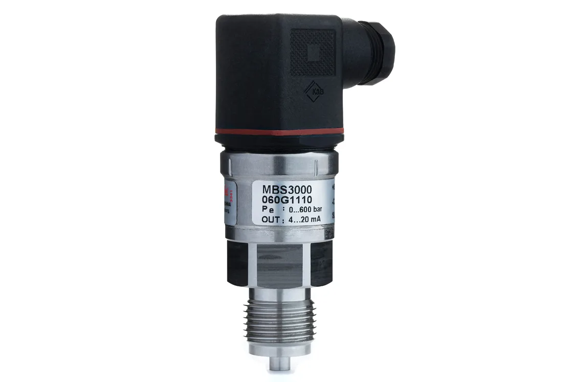 Danfoss 060G1125 — MBS 3000 Pressure Sensor - Sensors & Encoders product front view image