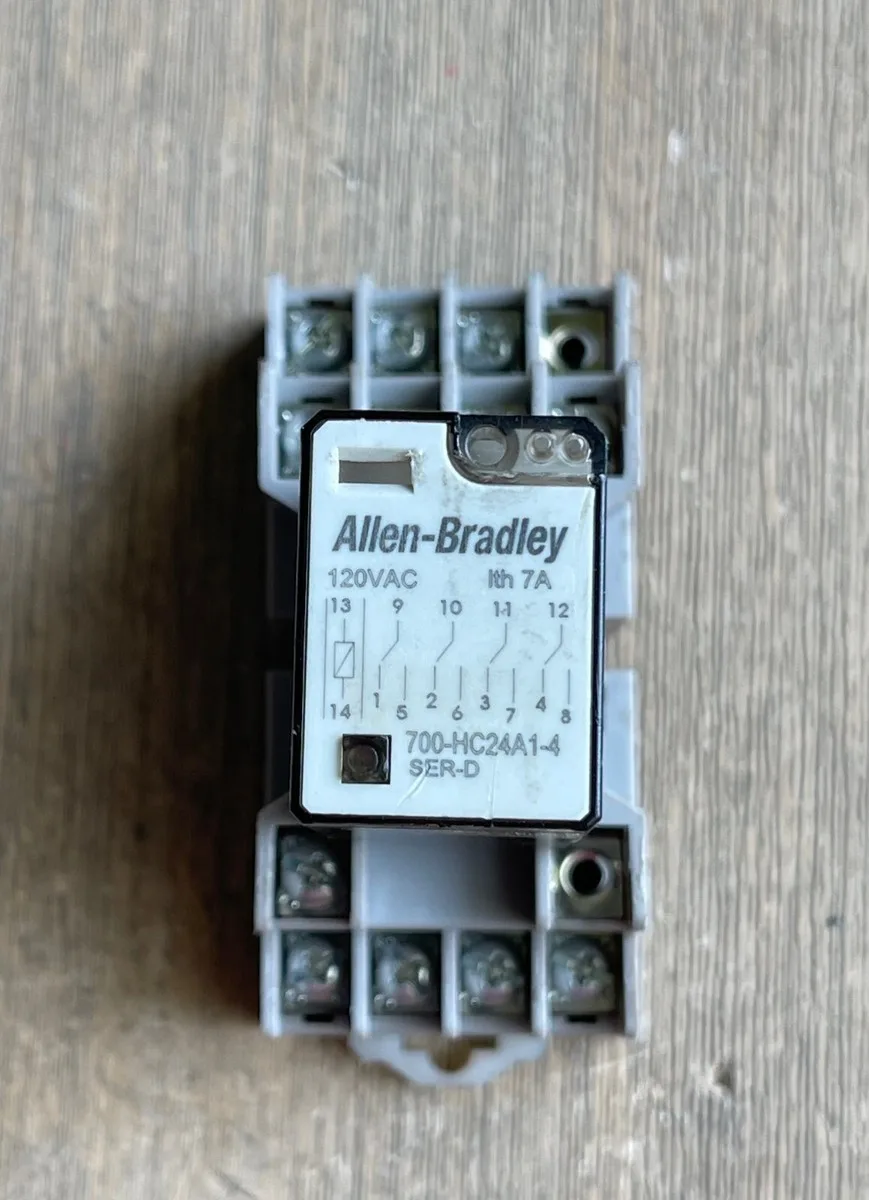 Allen Bradley 700-HC24A1-4 — Control Relay 700-HC - Power & Electricals product front view image
