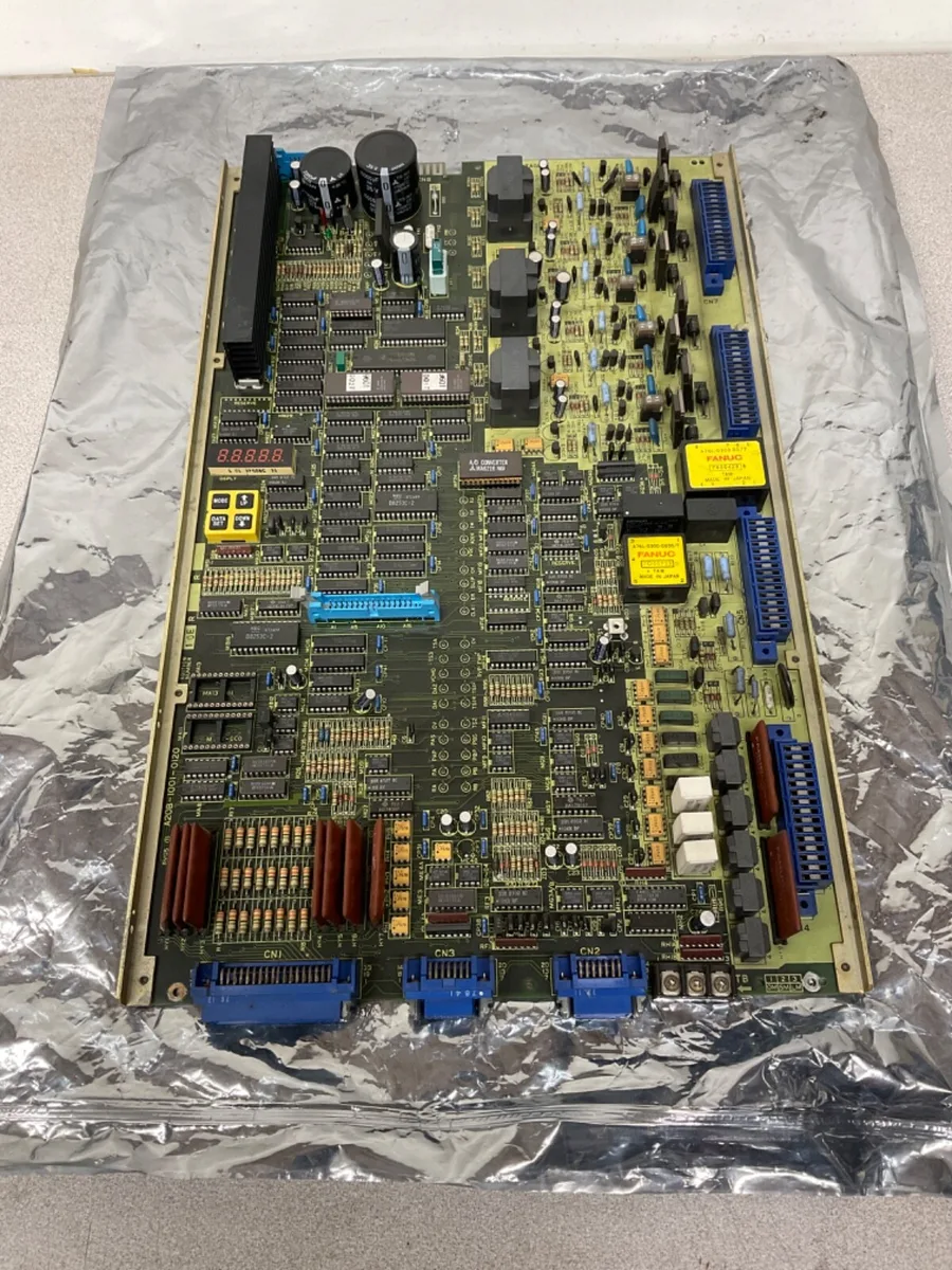 FANUC A20B-1001-0120 — Control Card - Controllers & PLCs product front view image