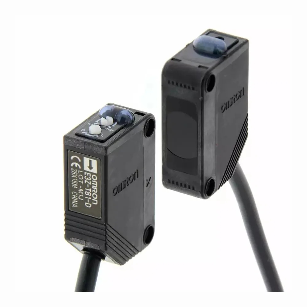OMRON E3Z-D62 — E3Z Photoelectric Sensor - Sensors & Encoders product front view image