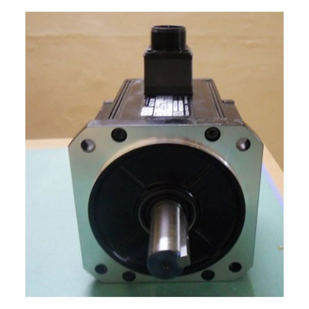 ABB ESM13B-302-304-T1N0A00 — eSM13B Servo Motor - Motors product front view image