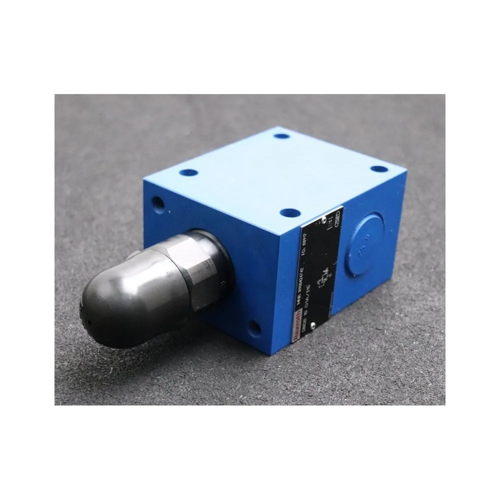 Rexroth R900424742 — Bosch Rexroth DBDS10 Series Relief Valve - Hydraulics & Pneumatics product front view image