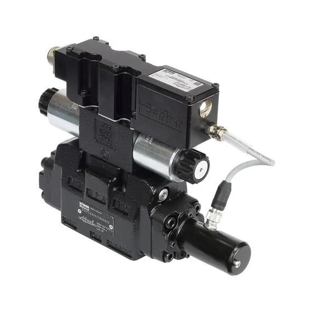 Parker SD3FPE50YB9HB70P63 — SD3FP Series Proportional Directional Control Valve - Hydraulics & Pneumatics product front view image