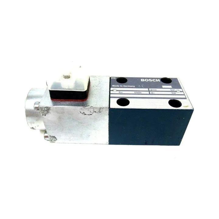 Rexroth 0811402019 — Bosch Rexroth DBETX Series Proportional Valve - Hydraulics & Pneumatics product front view