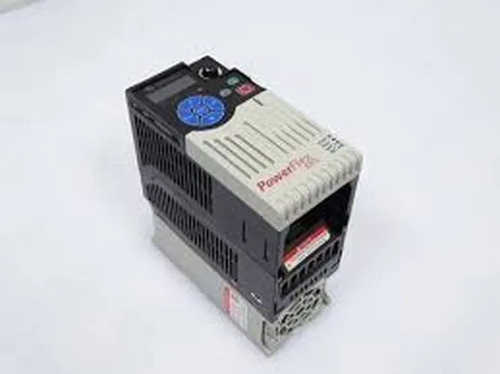 Allen Bradley 25B-D2P3N114 — PowerFlex 525 AC Drive 0.75 kW - Drives & Inverters product front view