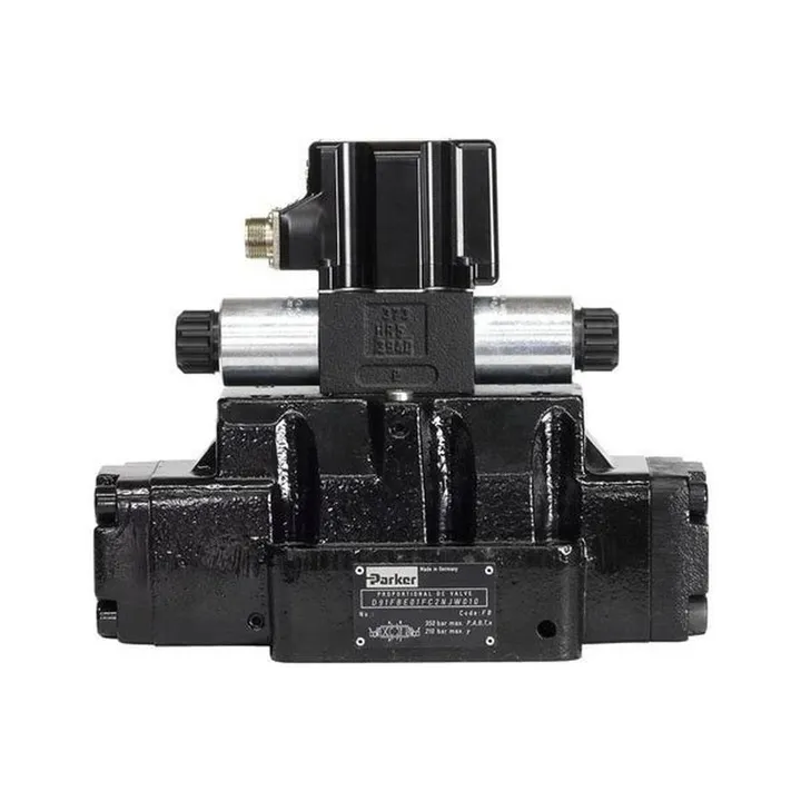 Parker D91FBB31HC4NF00 — D91FB Series Proportional Directional Control Valve - Hydraulics & Pneumatics product front view