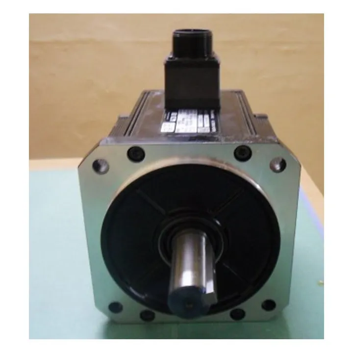 ABB ESM13B-302-304-T1N0A00 — eSM13B Servo Motor - Motors product front view
