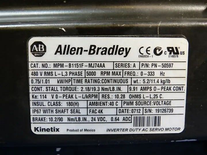 Allen Bradley MPM-B1151F-MJ74AA — MPM-Series Servo Motor - Motors product front view