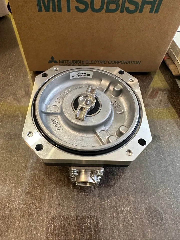 Mitsubishi OSA18-130 — Absolute Encoder - Sensors & Encoders product front view