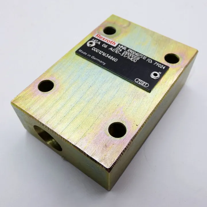 Rexroth R901075568 — Bosch Rexroth LC16 Series Logic Valve Cover Plate - Hydraulics & Pneumatics product front view
