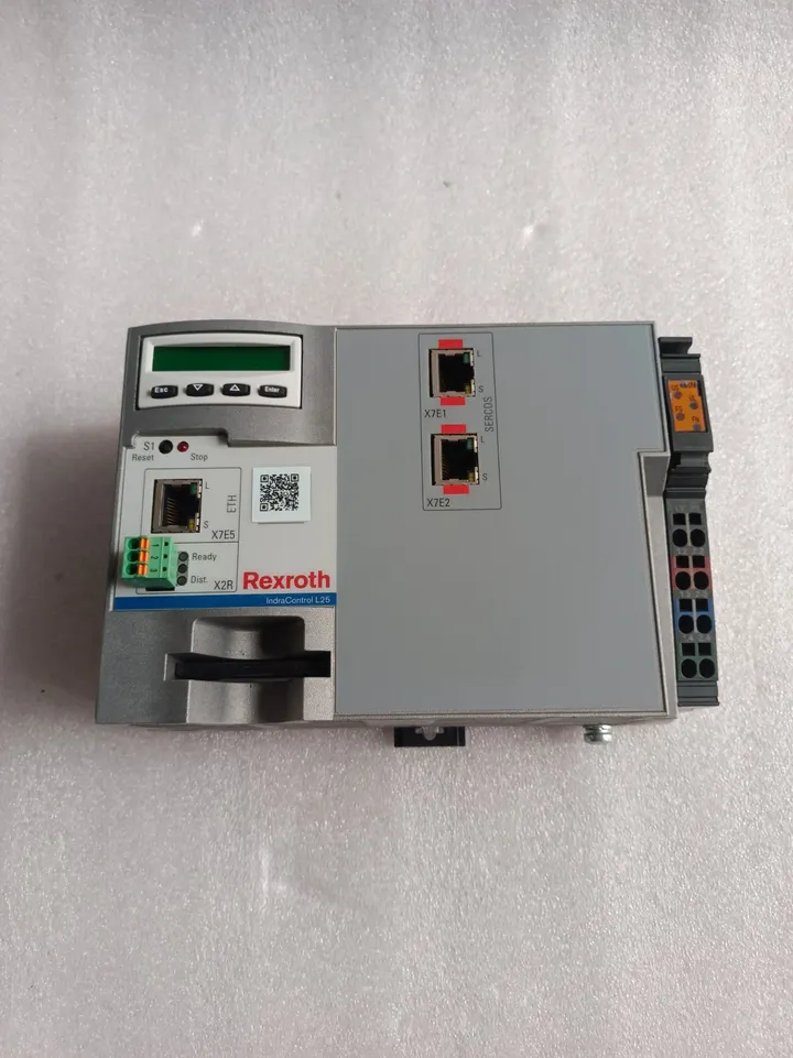 Rexroth R911170021 — IndraControl L25 PLC - Controllers & PLCs product front view