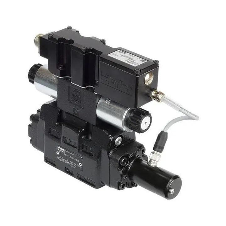 Parker SD3FPE50YB9HB70P63 — SD3FP Series Proportional Directional Control Valve - Hydraulics & Pneumatics product front view